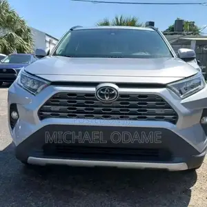 Toyota RAV4 2020 Silver