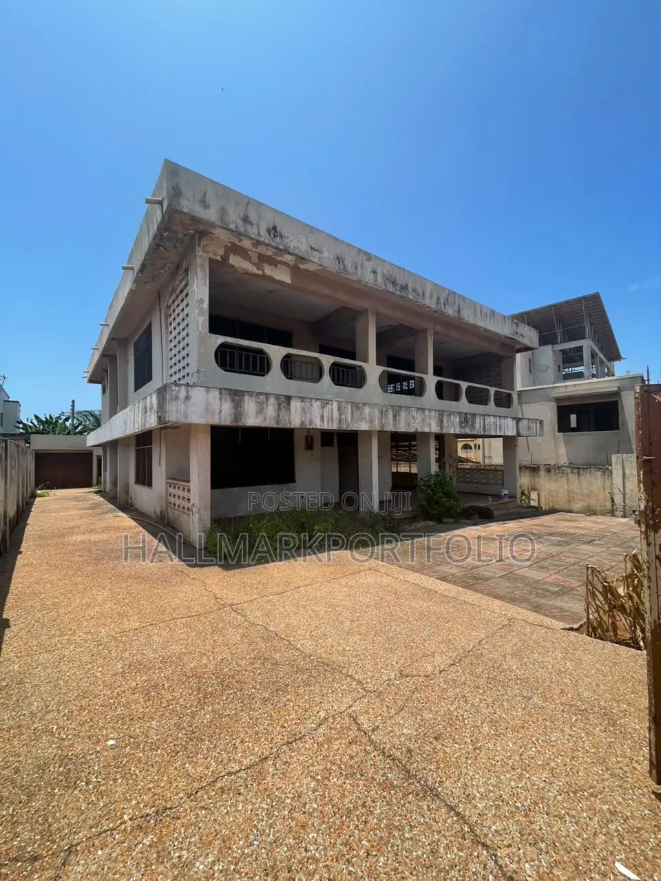 Prime Freehold Land for Sale at Labone