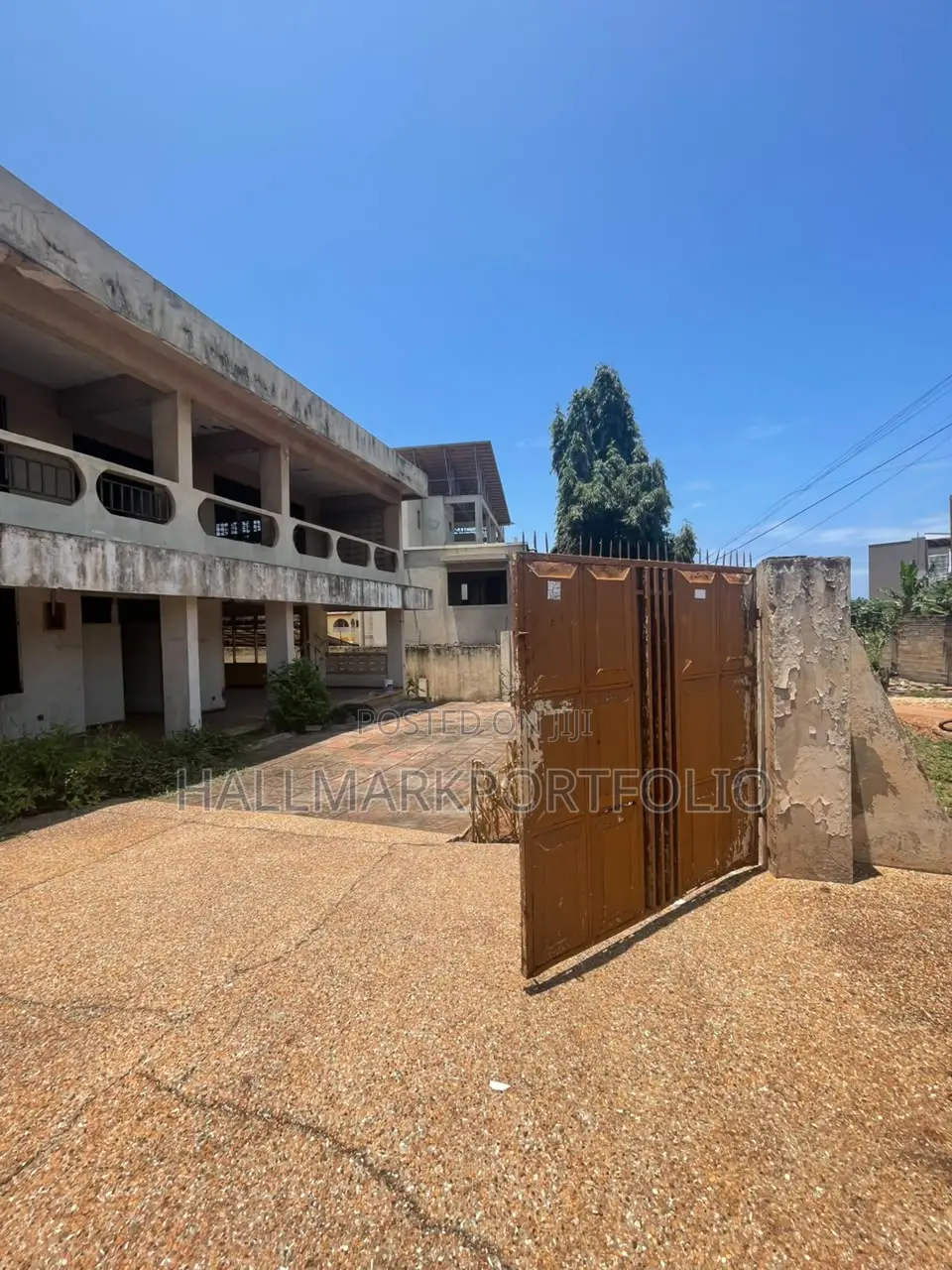 Prime Freehold Land for Sale at Labone