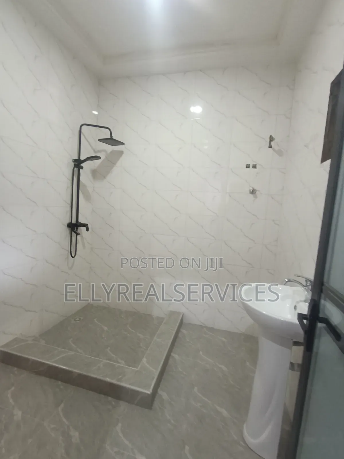 1bdrm Apartment in Ellyrealservices, Pentecost for rent
