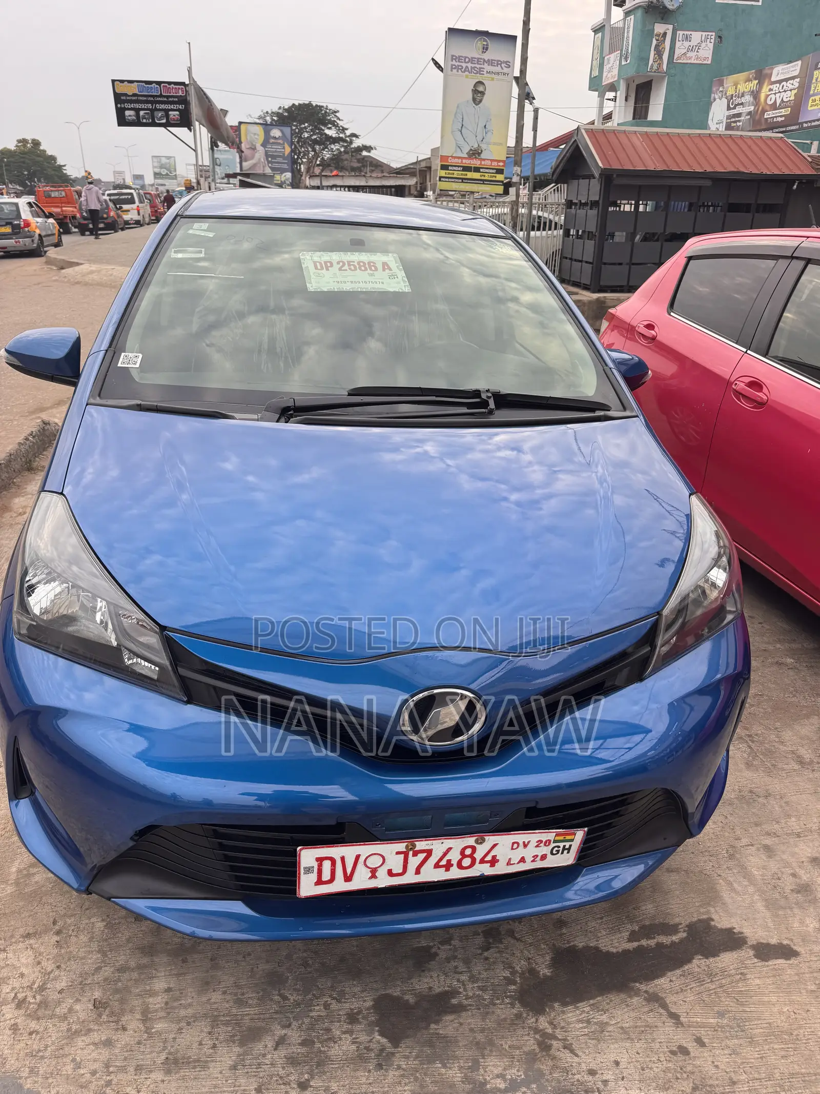 Toyota Vitz 1.3 FWD 5dr 2015 Blue