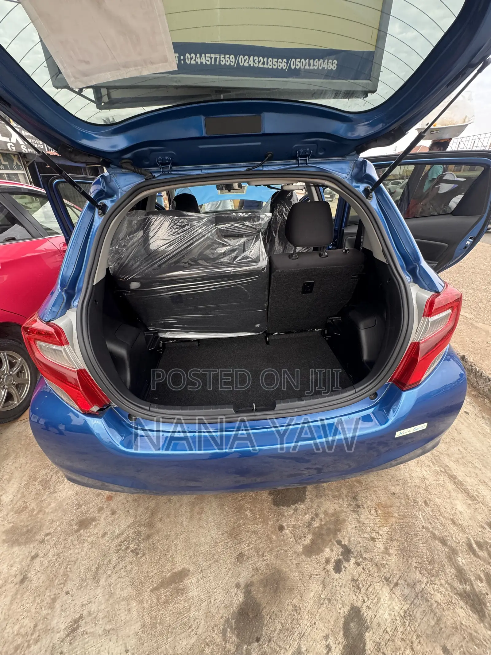 Toyota Vitz 1.3 FWD 5dr 2015 Blue