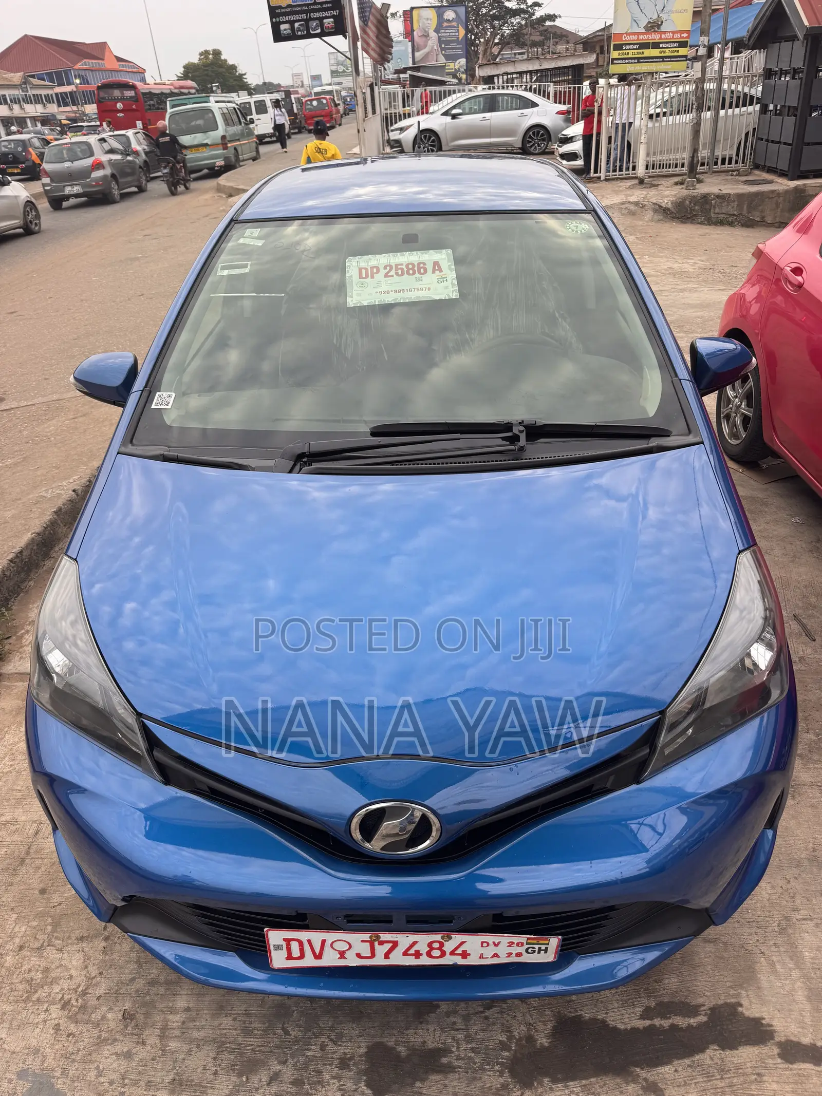 Toyota Vitz 1.3 FWD 5dr 2015 Blue