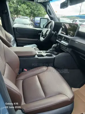 Toyota Land Cruiser Prado 2025 Blue