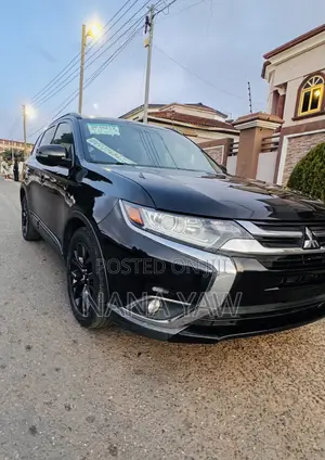 Mitsubishi Outlander 2.4 PHEV AWD 2019 Black