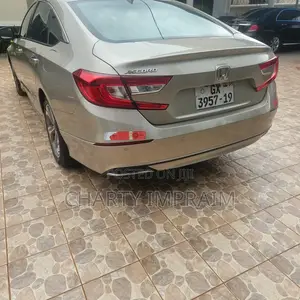 Honda Accord 2019 Gold