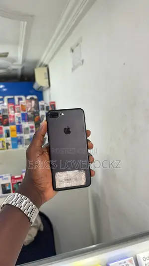 Apple iPhone 7 Plus 128 GB Black