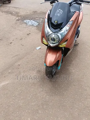 Yamaha 2025 Orange