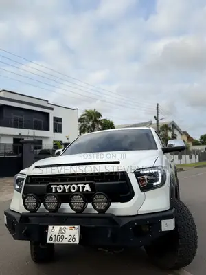 Toyota Tundra 2017 White