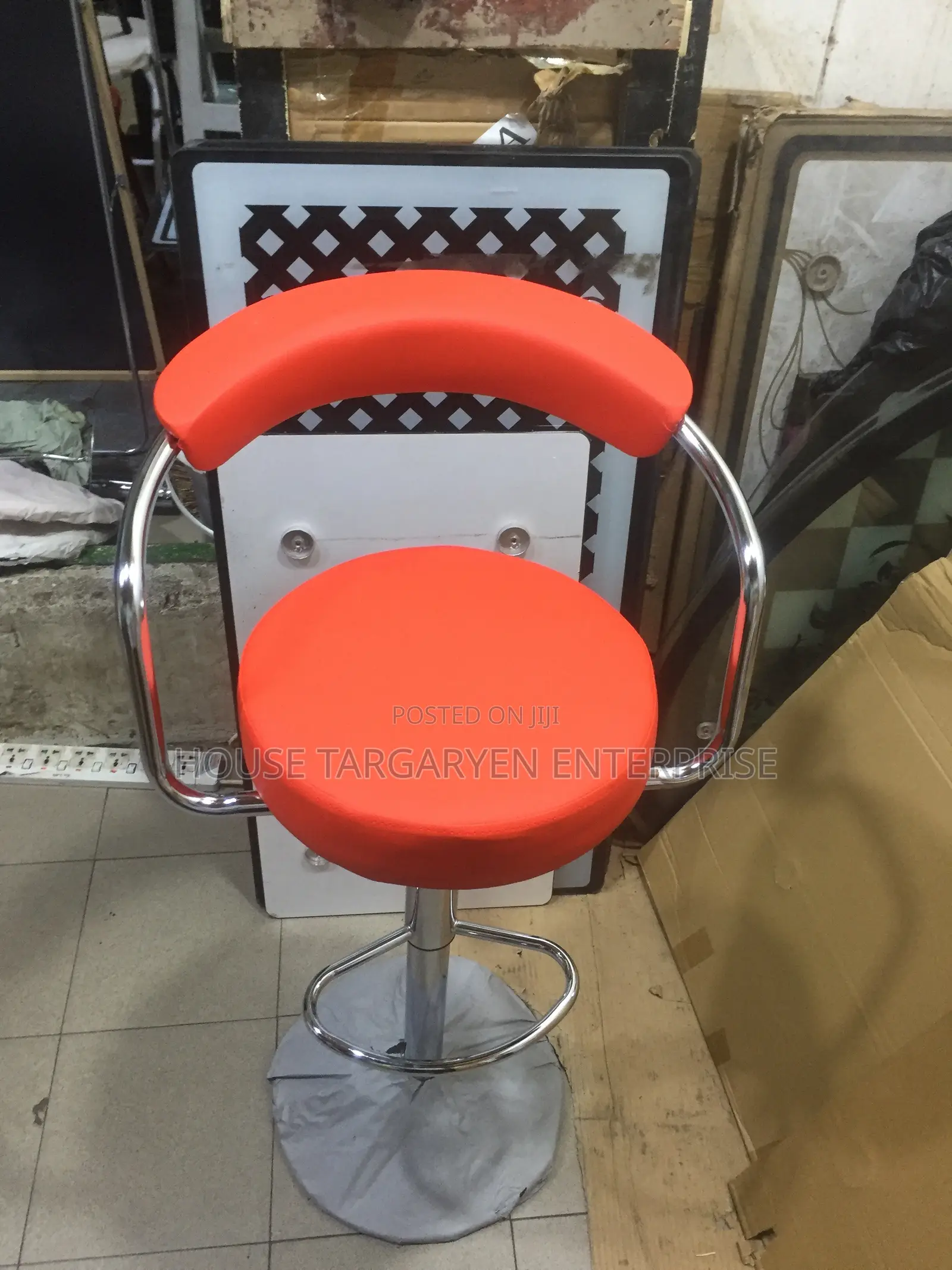 Modern Bar Stool / Counter Stool
