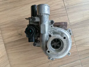 Toyota Land Cruiser 3.0L Turbocharger (17201-30100 )