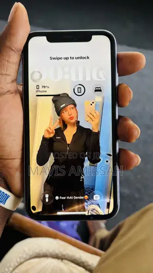 Apple iPhone 11 64 GB Purple