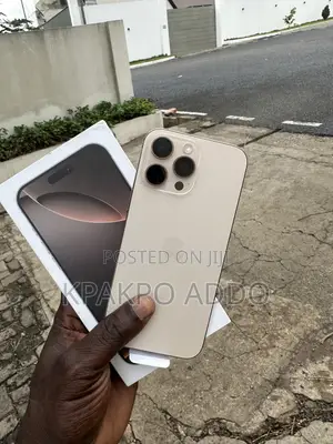 Apple iPhone 16 Pro Max 512 GB Gold