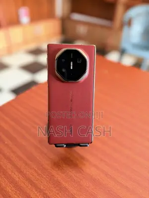 Huawei Mate XT Ultimate Design 512 GB Bronze