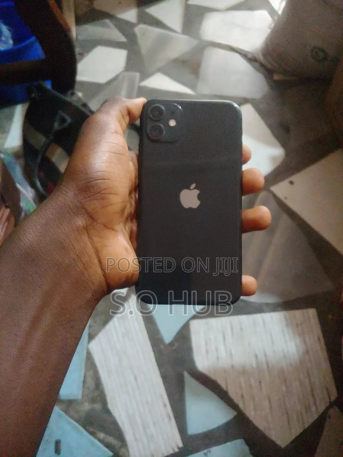Apple iPhone 11 64 GB Black
