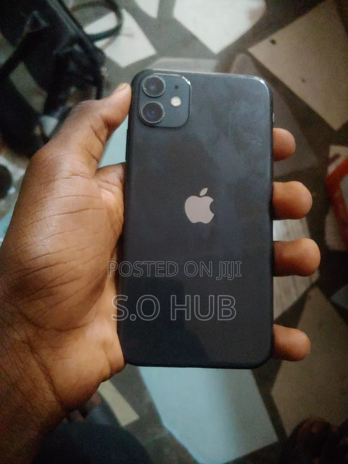 Apple iPhone 11 64 GB Black