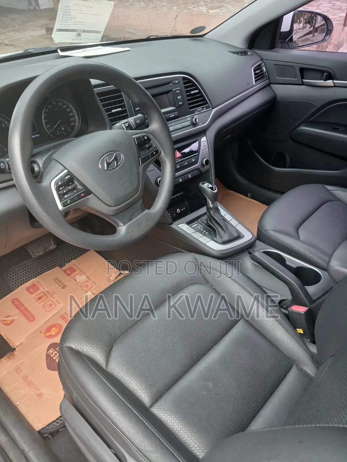 Hyundai Avante 2018 White