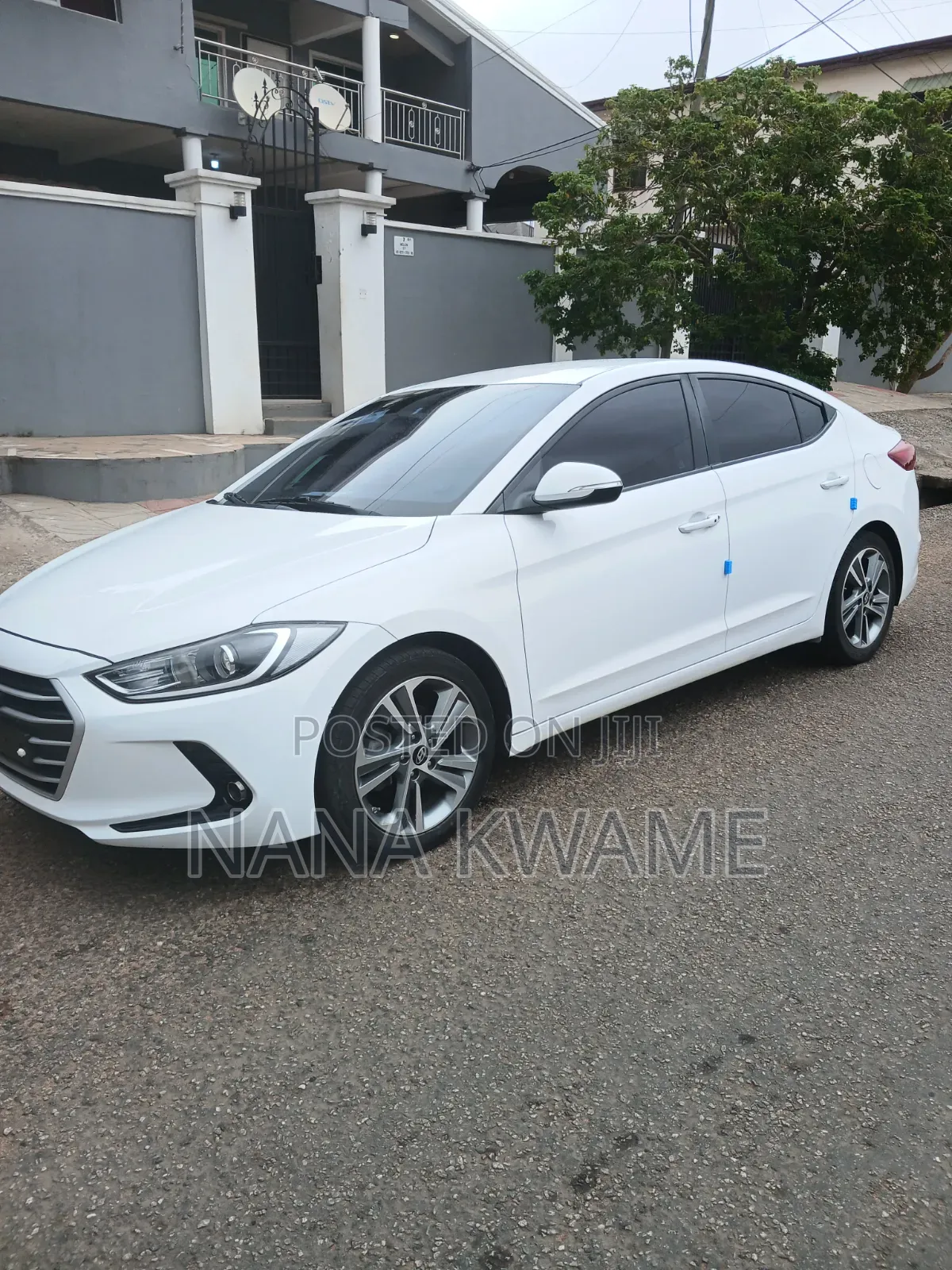 Hyundai Avante 2018 White