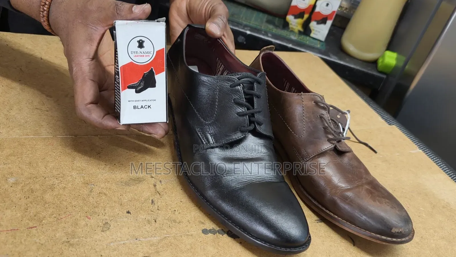 Dye-Namic Leather Dye, for Shoes, Bags & Belts Etc.., 1 Bottle of 60ml