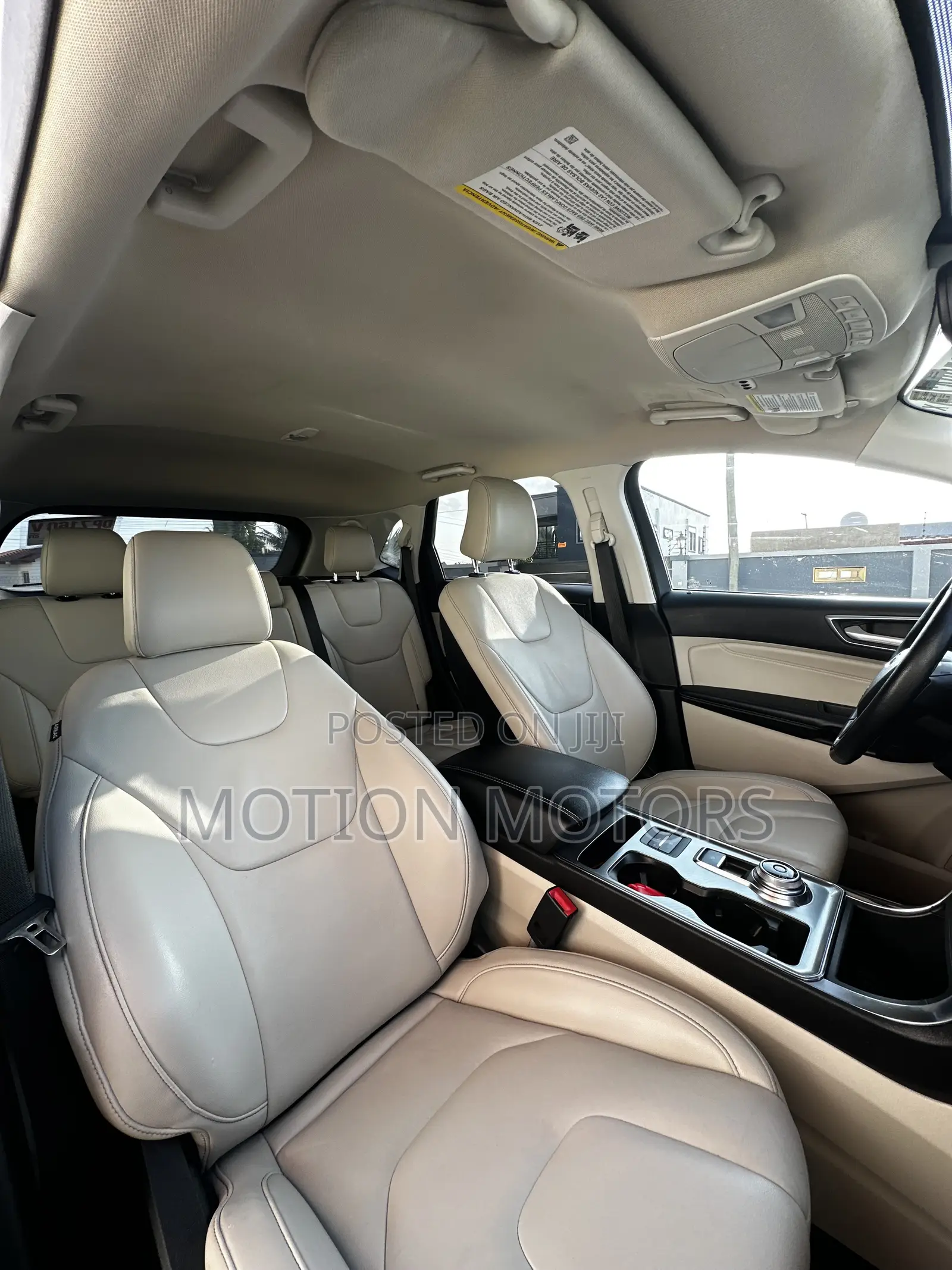 Ford Edge Titanium 2022 Silver