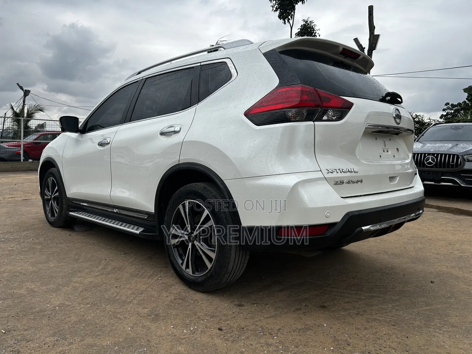 Nissan X-Trail 2.5 Petrol AWD 2019 White