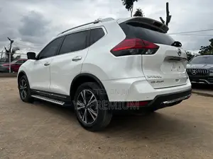 Nissan X-Trail 2.5 Petrol AWD 2019 White