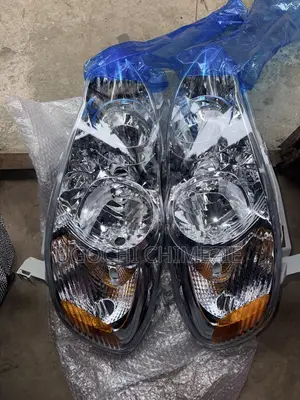 TOYOTA COROLLA 2003/2004/2005/2006/2007/2008 Headlights Pair