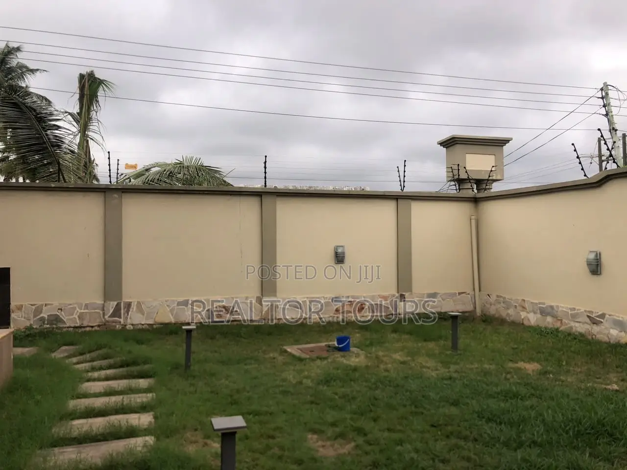 Furnished 4bdrm House in Dzorwulu for rent