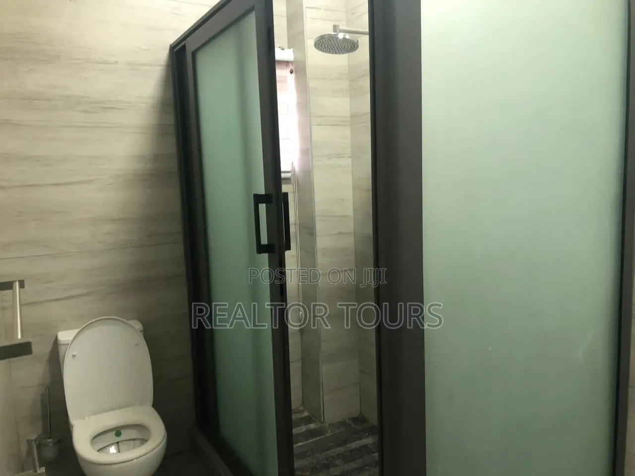 Furnished 4bdrm House in Dzorwulu for rent