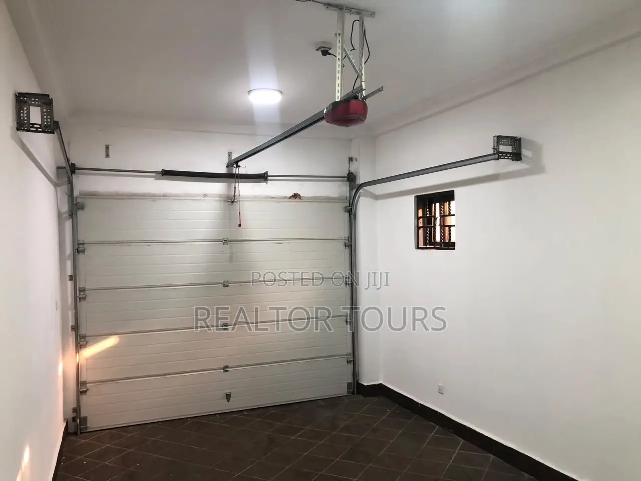 Furnished 4bdrm House in Dzorwulu for rent