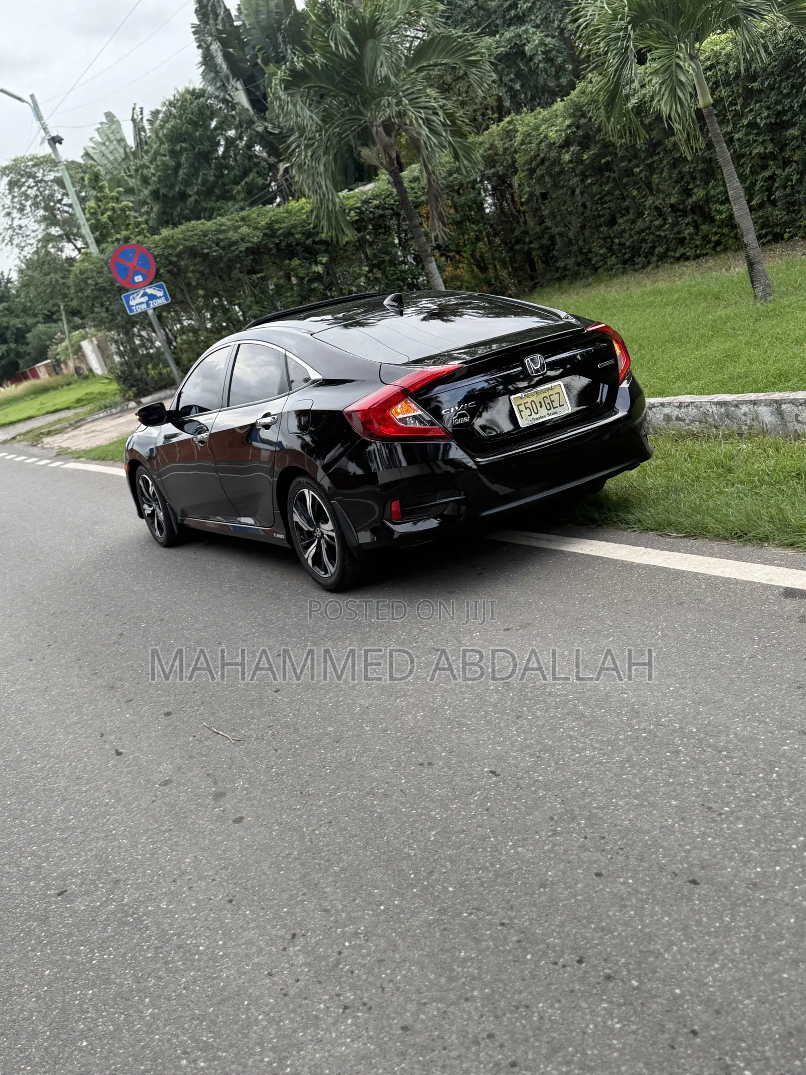 Honda Civic Touring 4dr Sedan (1.5L 4cyl) 2017 Black