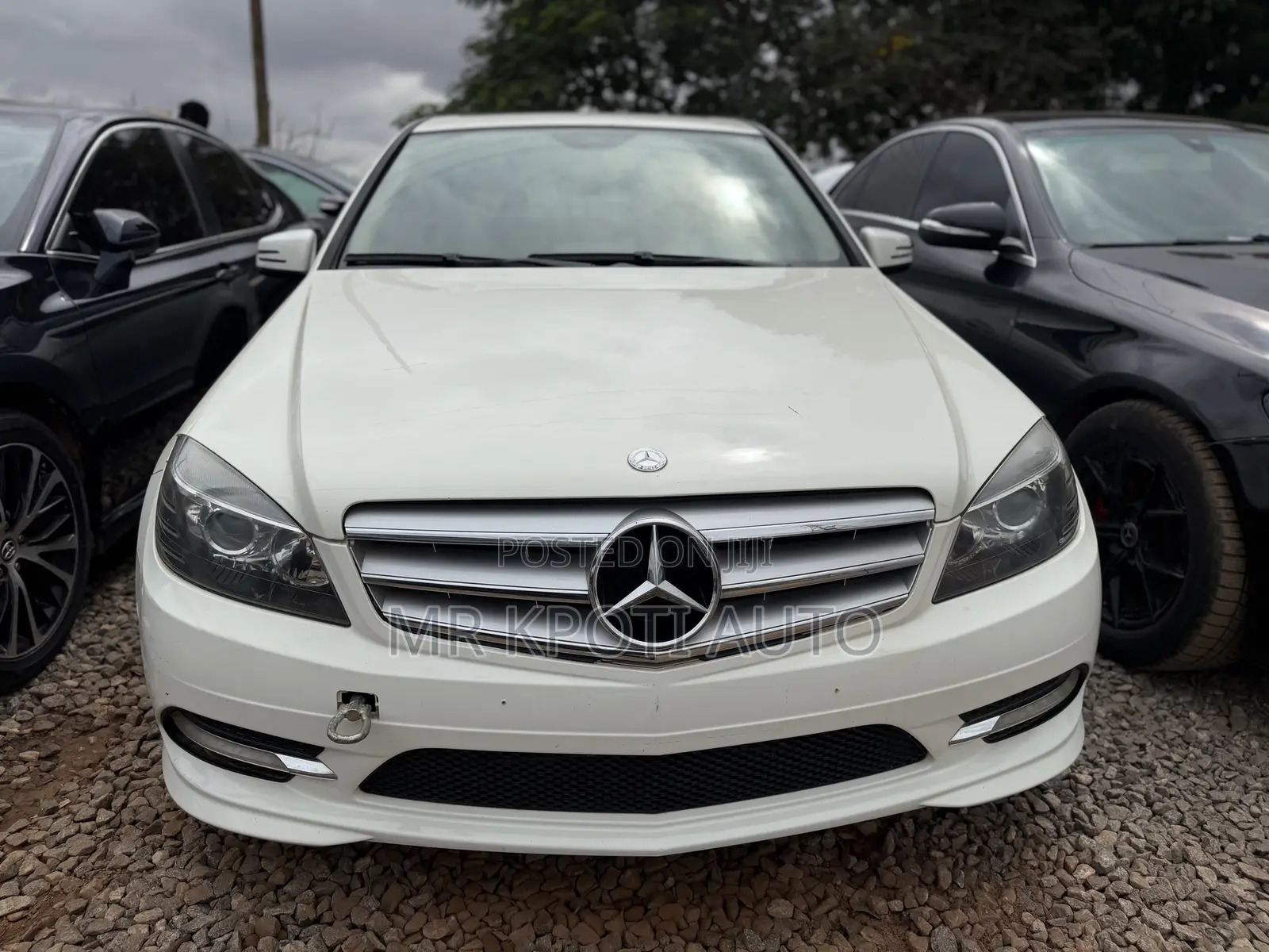 Mercedes-Benz C300 2011 White