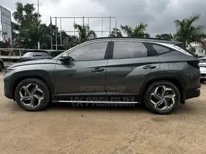 Hyundai Tucson Limited 2022 Gray