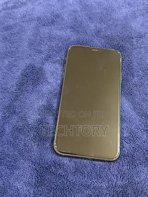 Apple iPhone 11 64 GB Black