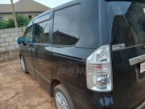 Toyota Voxy 2012 Black