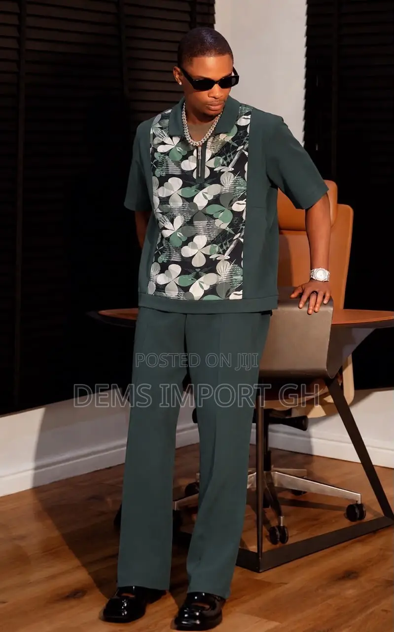 Men Two Pieces Quality Dress Available as Seen