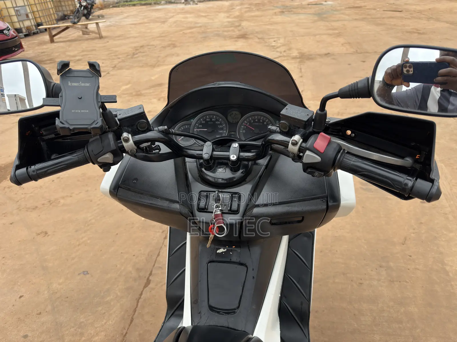 Honda Forza 2016 White