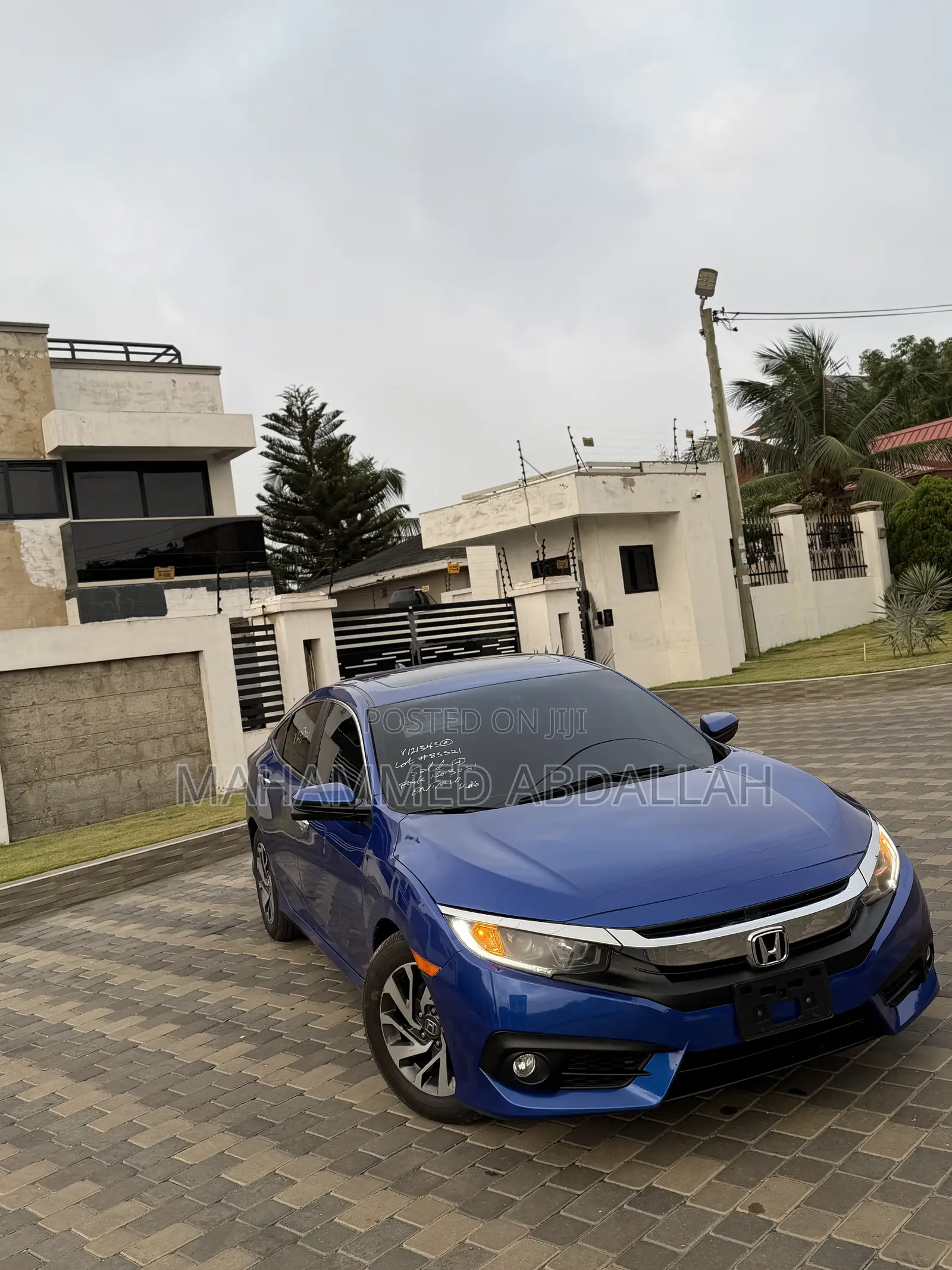 Honda Civic EX 4dr Sedan (2.0L 4cyl) 2017 Blue