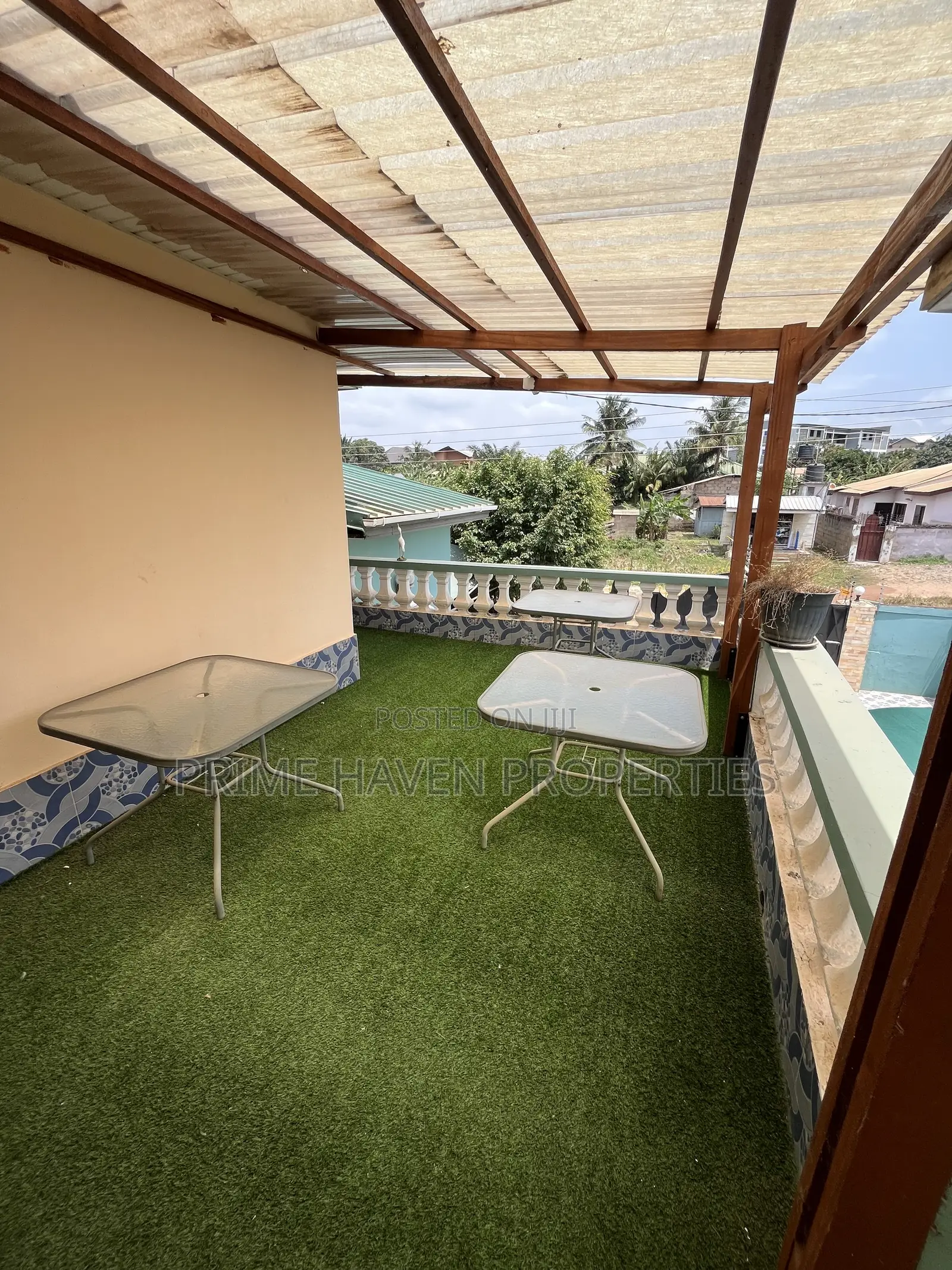 Furnished 10bdrm House in Agbogba for sale
