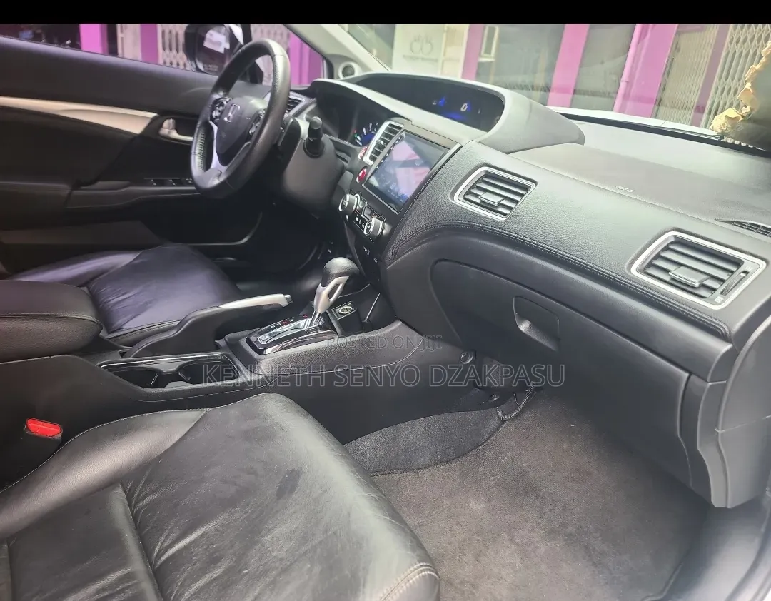 Honda Civic 2014 White