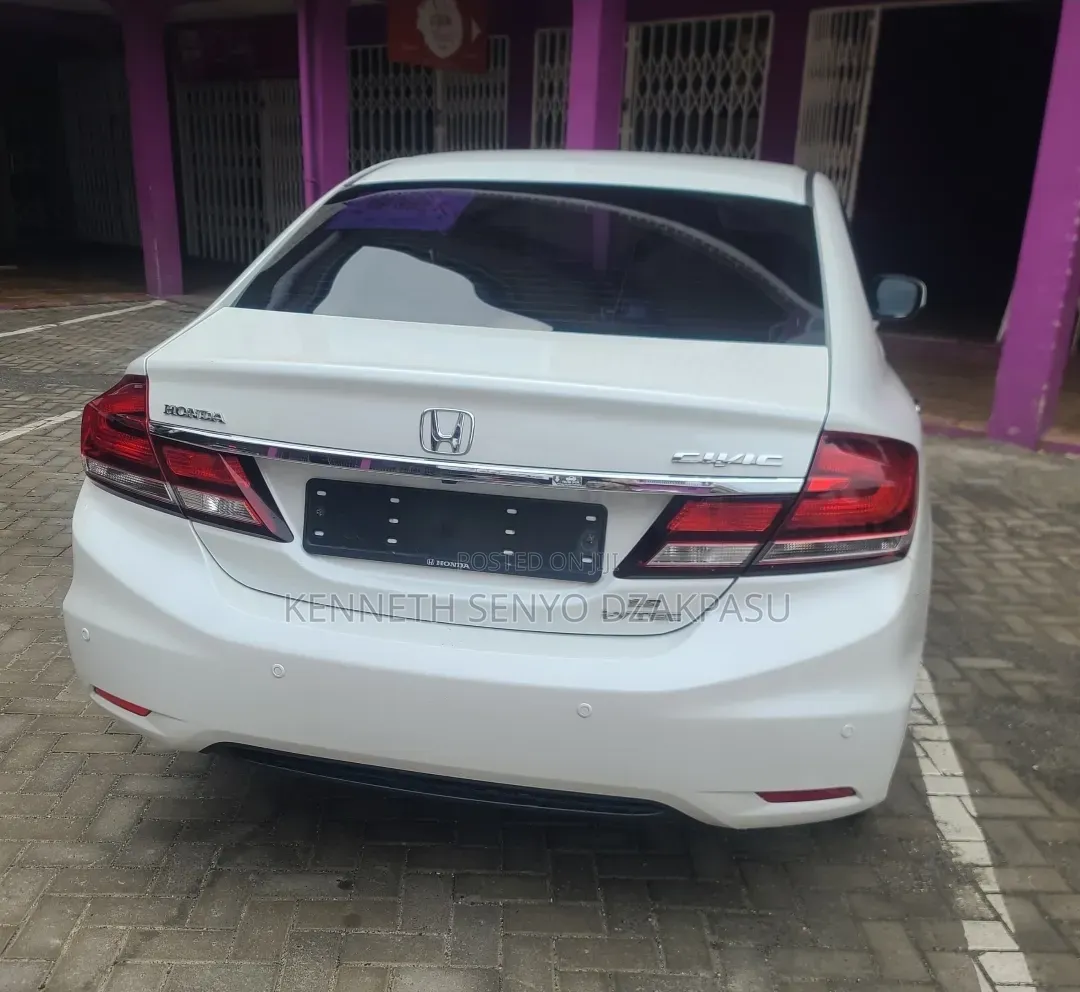 Honda Civic 2014 White