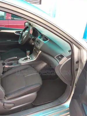 Nissan Sentra 2014 Silver