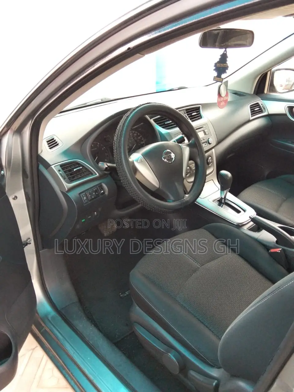 Nissan Sentra 2014 Silver