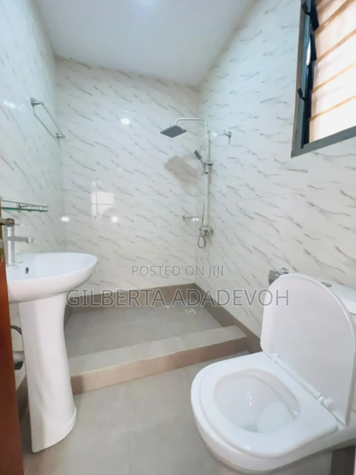 2bdrm Apartment in Borga Homes, Danfa for rent