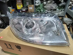 Headlight Fit VW Passat B5 From 2000 - 2004