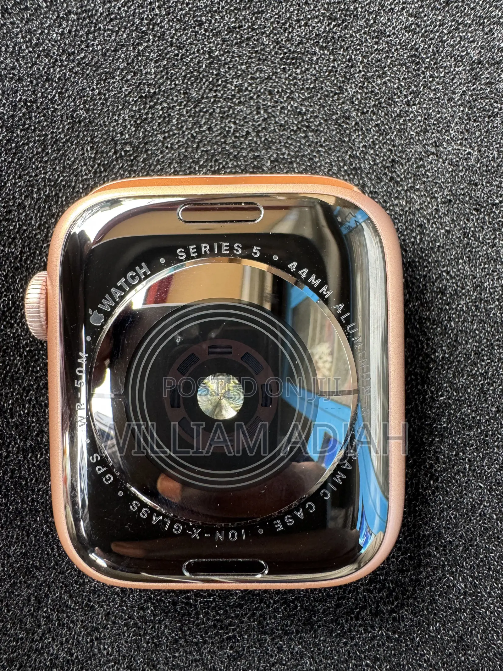 Apple Watch Series 5- 44mm
