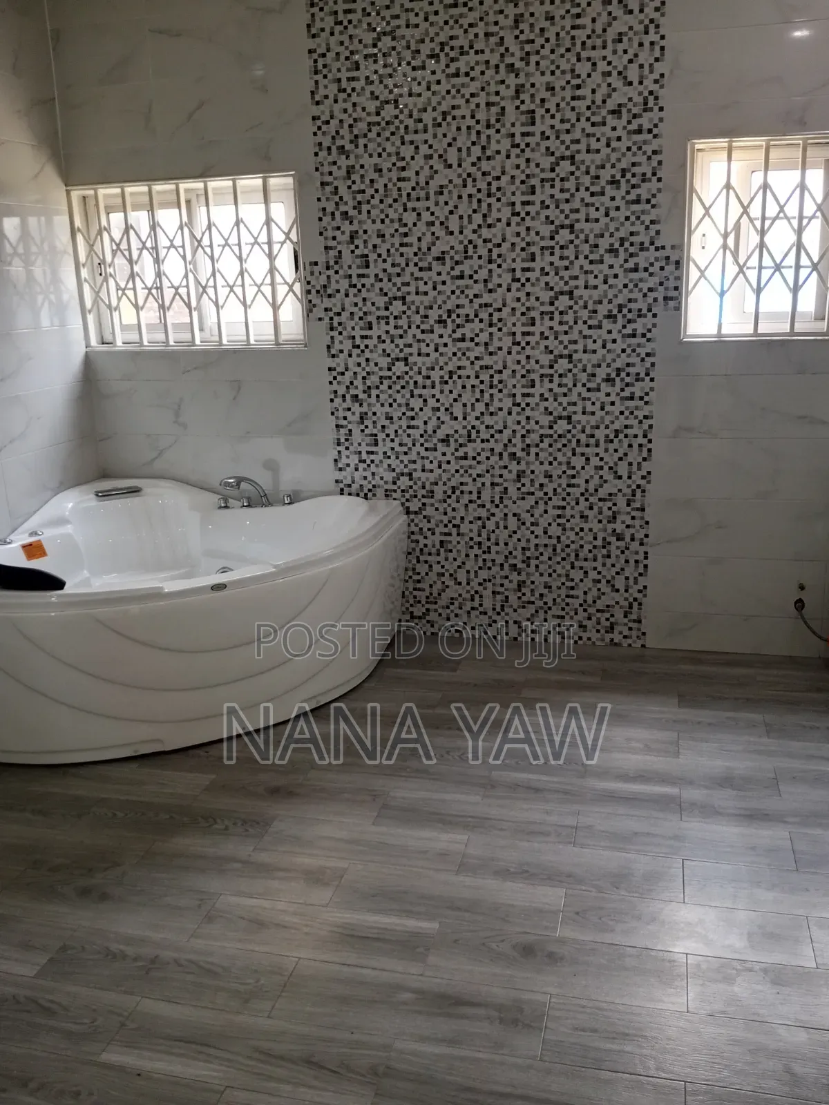 5bdrm Mansion in Tomrosy Ventures, American House for sale