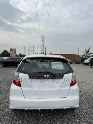 Honda Fit Automatic 2012 White