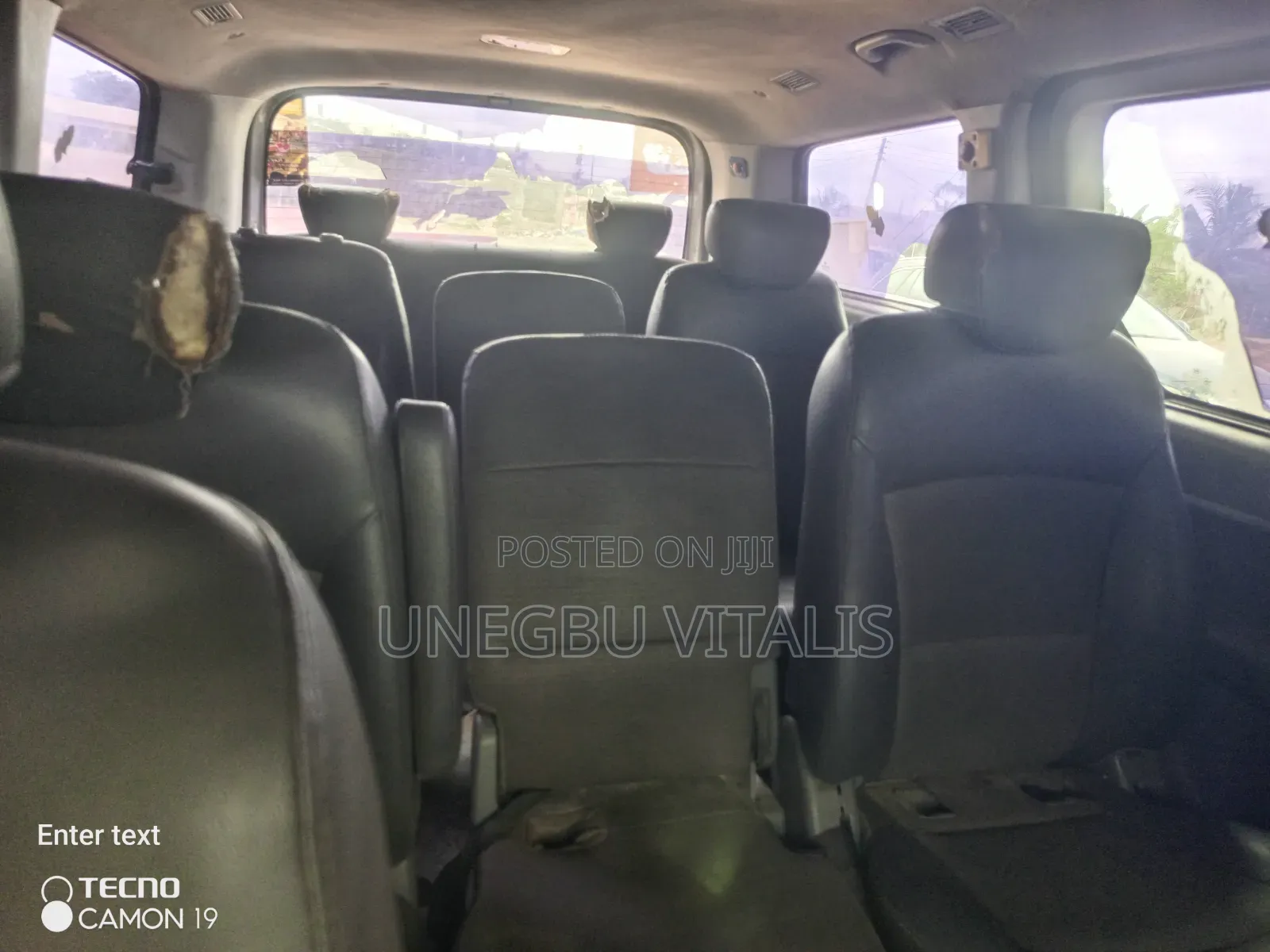 Hyundai Starex 2012 Yellow