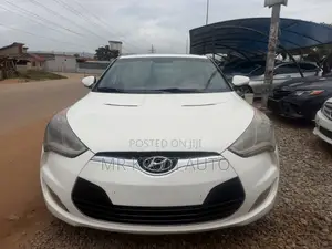 Hyundai Veloster 2013 White